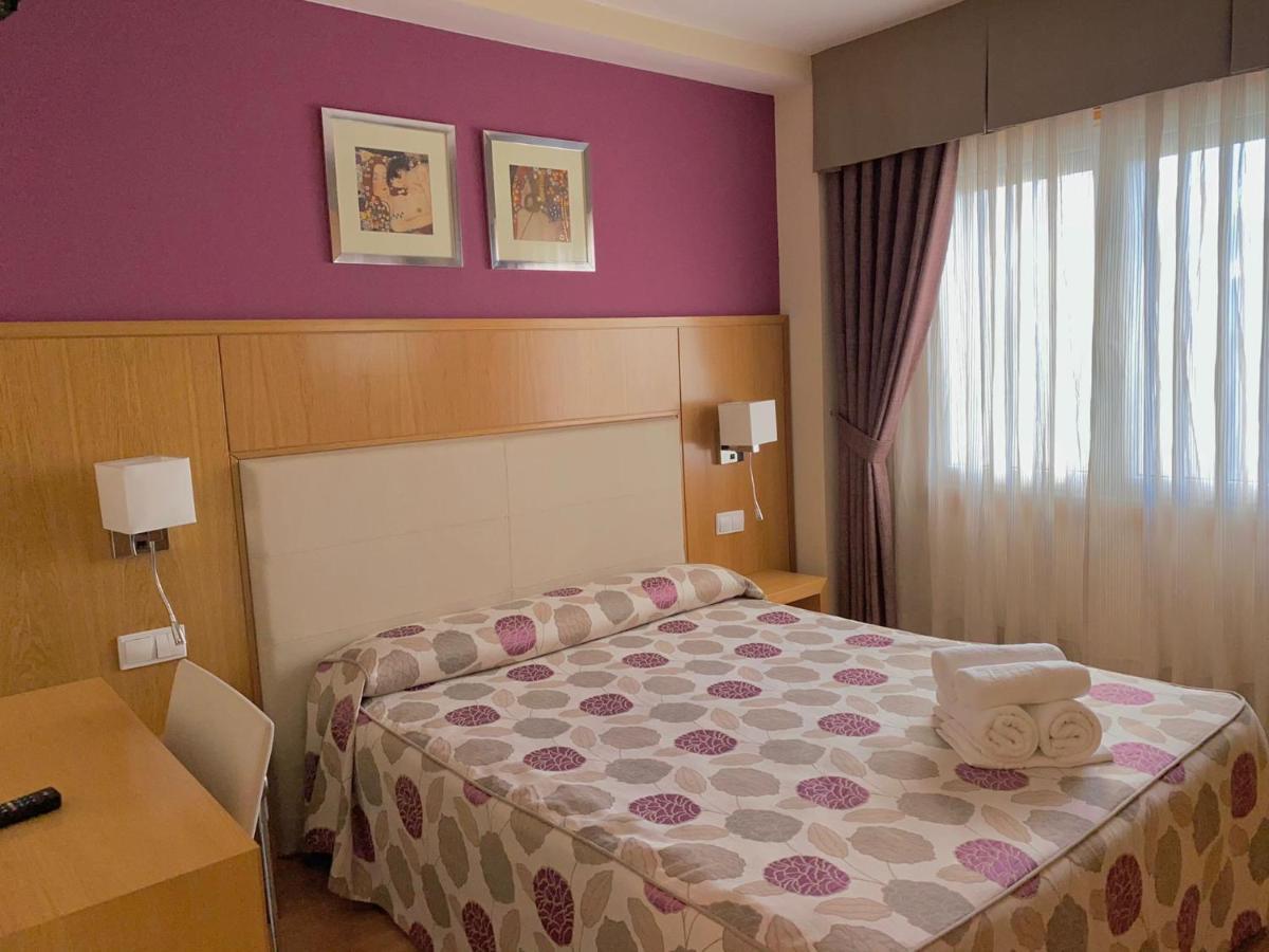 Hotel Condes De Lemos Espana Monforte De Lemos Esterno foto